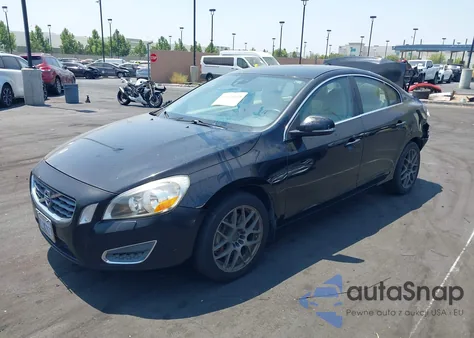 2012 Volvo S60 T5 из США, поврежденный, VIN YV1622FS7C2128845